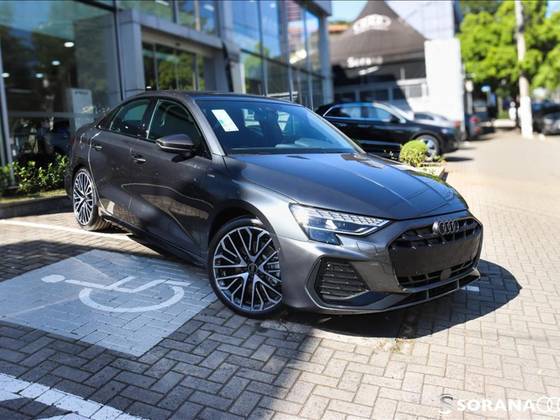 AUDI A3 2.0 TFSI GASOLINA SEDAN PERFORMANCE BLACK S-TRONIC